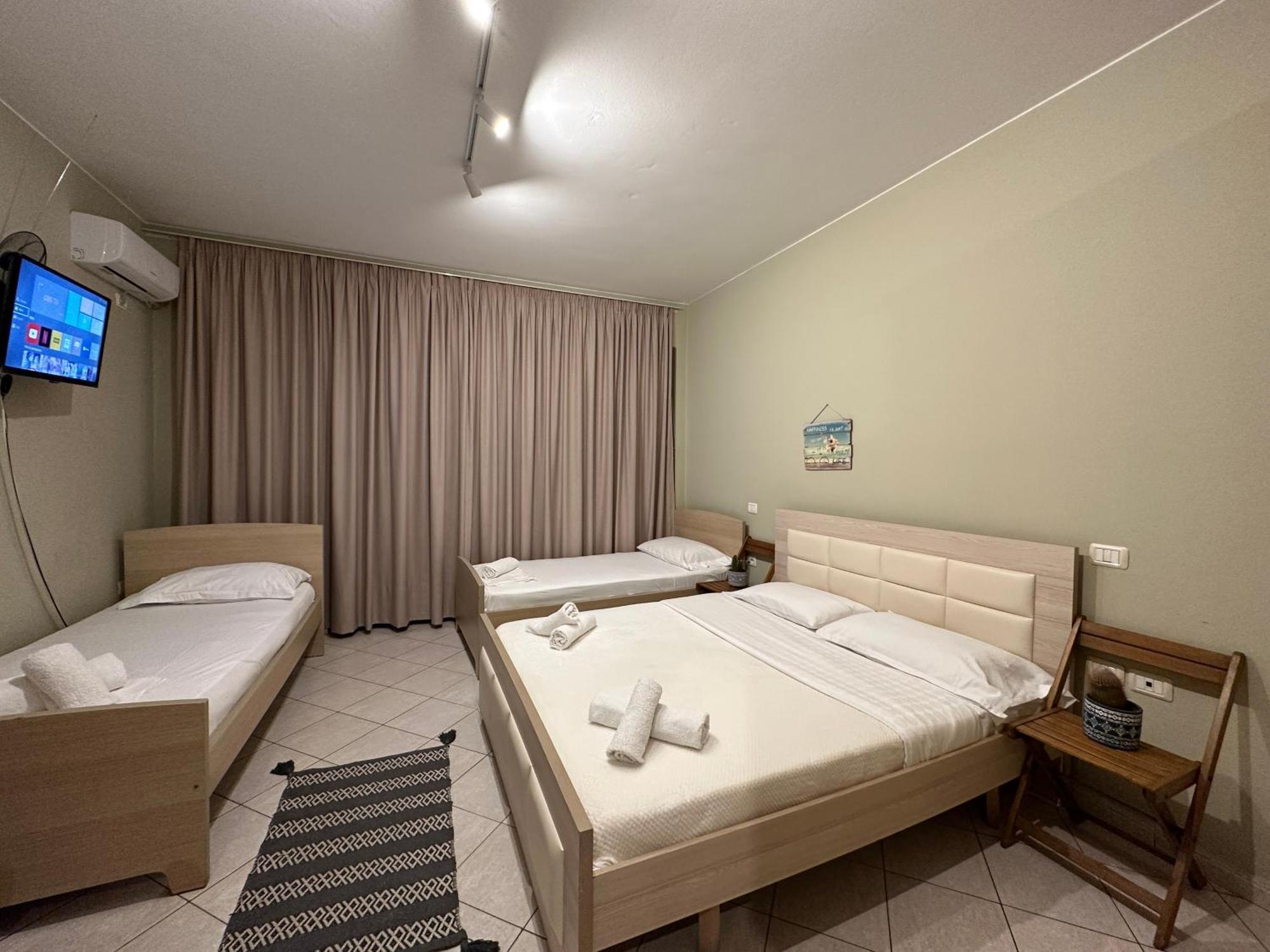 Rias Seaside Apartments Vlorë Exterior foto